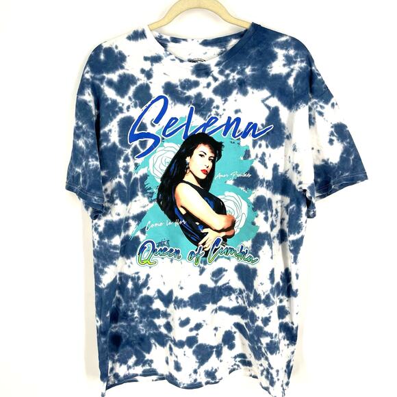 Selena Queen Of Cumbia Portrait Tie Dye T-Shirt Blue Size Large NWOT - Picture 5 of 5